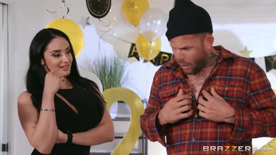 Monique Alexander встречает новый год в эротичном белье #3