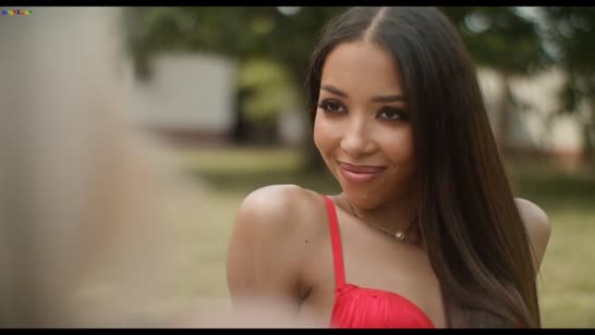 Молодые девушки знают, как доставлять наслаждение