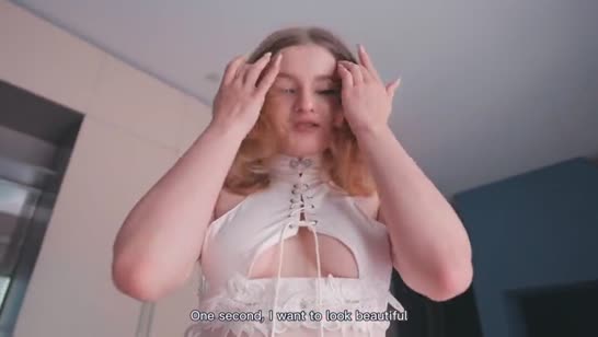 Уговорил рыженькую чику примерить супер наряд #5