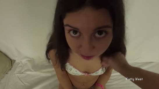 Ради кредита девушка сделала парня куколдом