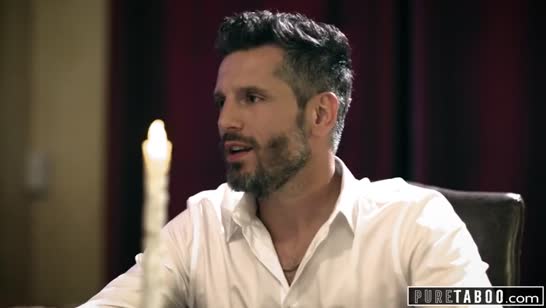 Муж куколд делится своей женой с черным другом #1