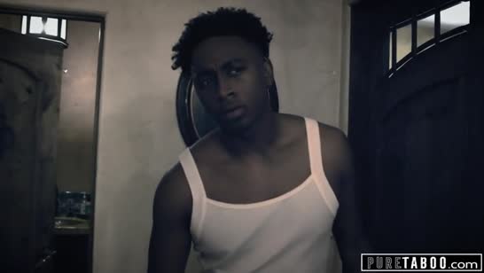 Муж куколд делится своей женой с черным другом