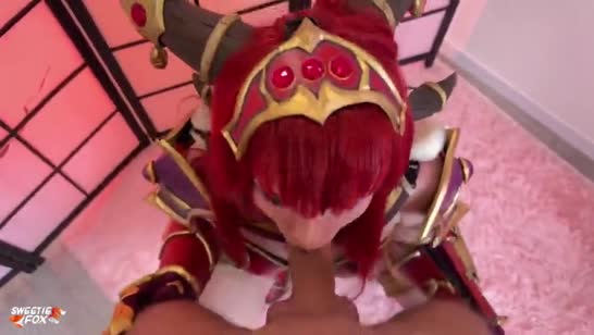 В таком косплей наряде не нужно долго ждать, чтобы трахнули